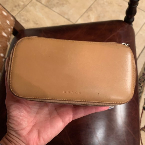 😍 Coach make up bag with mirrors - Picture 8 of 9